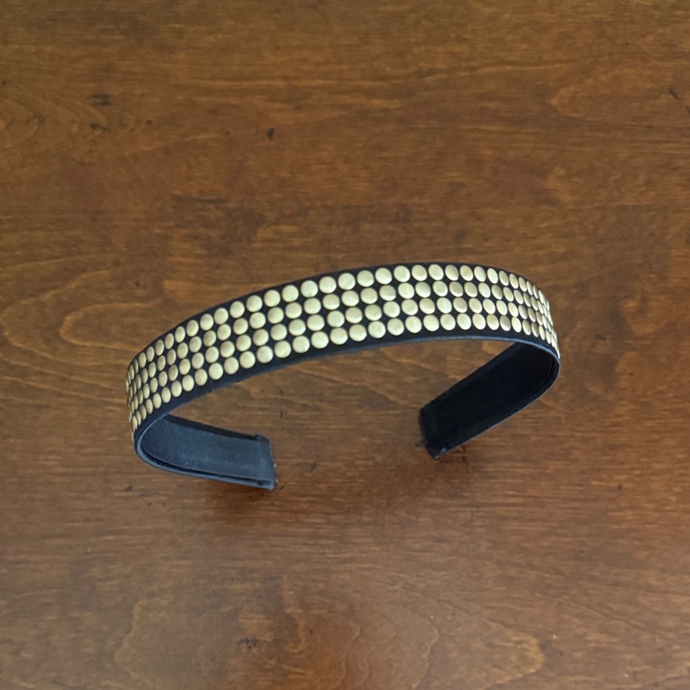 Women's Gold Studded Black Headband OS EUC